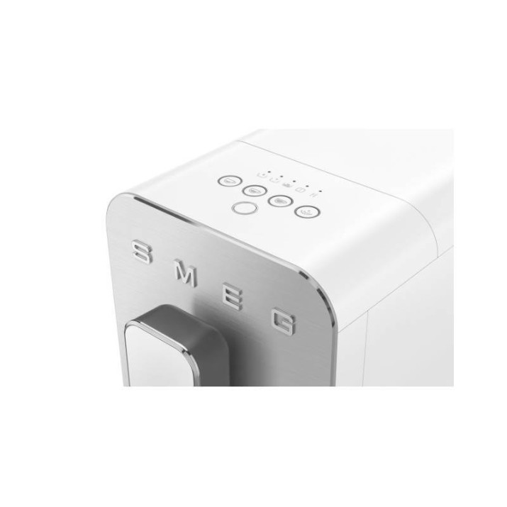 SMEG Automata kávéfőző tejhabosítóval, matt fehér SMEG Automata kávéfőző tejhabosítóval, matt fehér